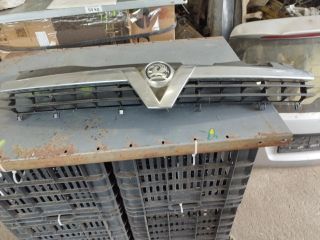 bontott OPEL ASTRA H Hűtőrács