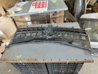 bontott OPEL ASTRA H Hűtőrács