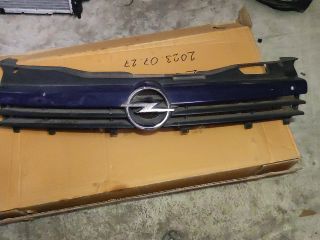 bontott OPEL ASTRA H Hűtőrács