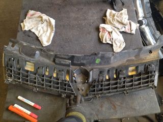 bontott OPEL ASTRA H Hűtőrács