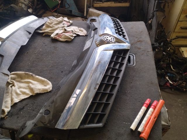 bontott OPEL ASTRA H Hűtőrács