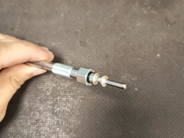 bontott OPEL ASTRA H Izzító/Gyújtó Gyertya