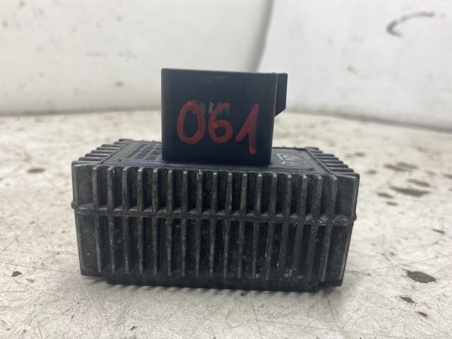 bontott OPEL ASTRA H Izzító Relé