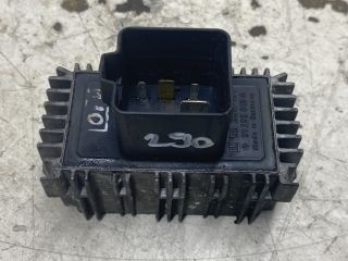 bontott OPEL ASTRA H Izzító Relé