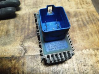 bontott OPEL ASTRA H Izzító Relé