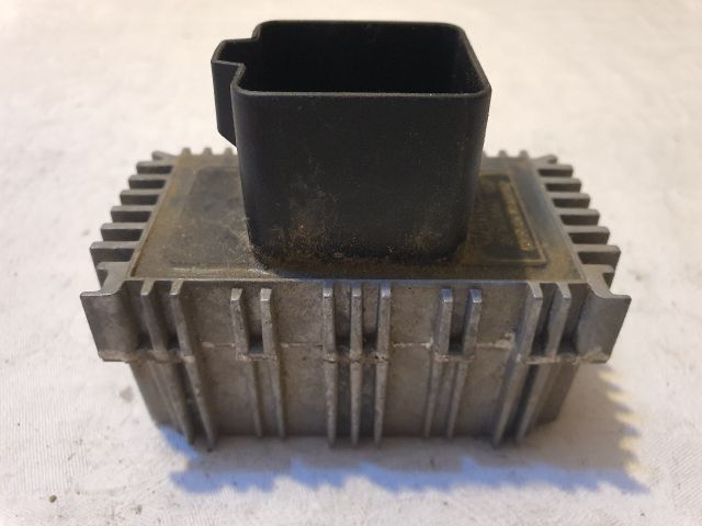 bontott OPEL ASTRA H Izzító Relé