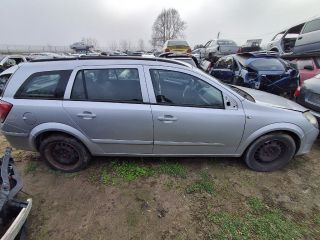 bontott OPEL ASTRA H Jobb B Oszlop