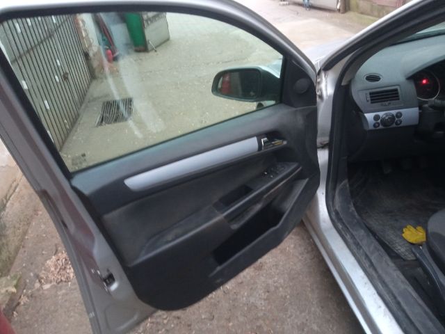 bontott OPEL ASTRA H Jobb C Oszlop Burkolat