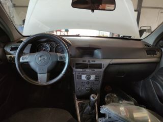 bontott OPEL ASTRA H Jobb C Oszlop Burkolat