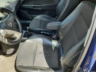 bontott OPEL ASTRA H Jobb C Oszlop Burkolat