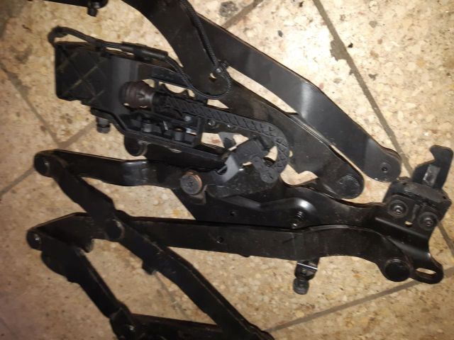 bontott OPEL ASTRA H Jobb Cabrio Tetőmozgató Zsanér