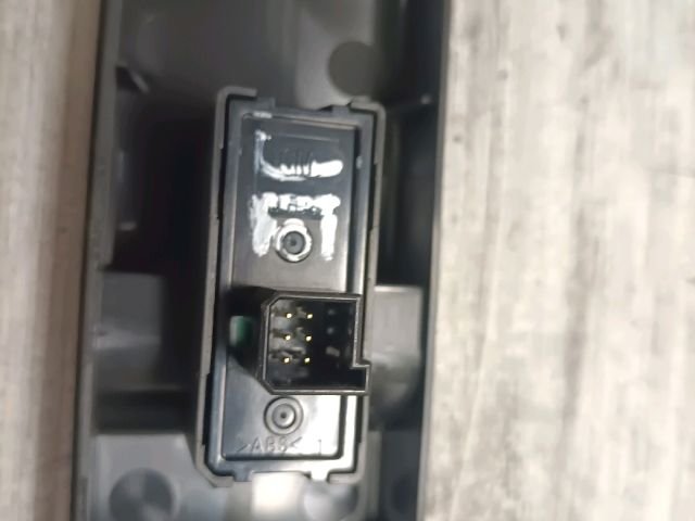 bontott OPEL ASTRA H Jobb első Ablakemelő Kapcsoló