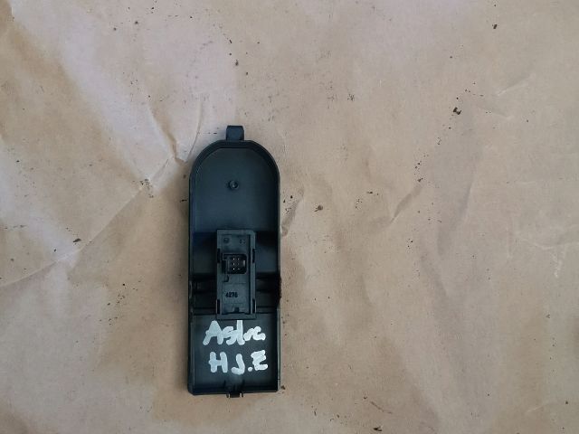 bontott OPEL ASTRA H Jobb első Ablakemelő Kapcsoló