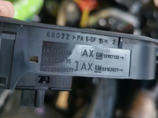 bontott OPEL ASTRA H Jobb első Ablakemelő Kapcsoló