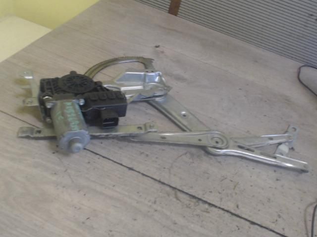 bontott OPEL ASTRA H Jobb első Ablakemelő Szerkezet (Elektromos)