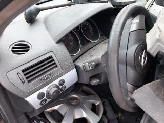 bontott OPEL ASTRA H Jobb első Ablakemelő Szerkezet (Elektromos)