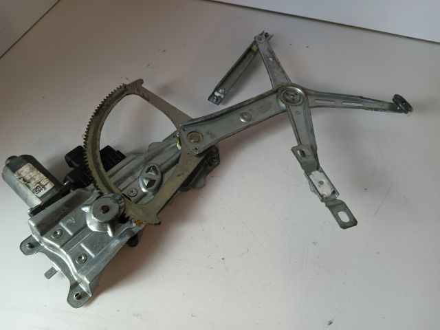 bontott OPEL ASTRA H Jobb első Ablakemelő Szerkezet (Elektromos)