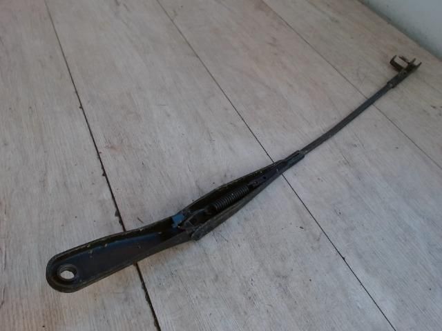 bontott OPEL ASTRA H Jobb első Ablaktörlő Kar