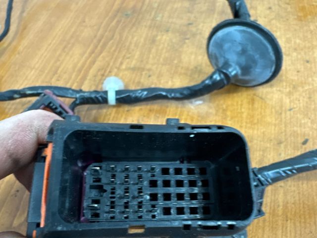 bontott OPEL ASTRA H Jobb első Ajtó Kábelköteg