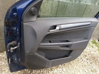 bontott OPEL ASTRA H Jobb első Ajtó (Részeivel)
