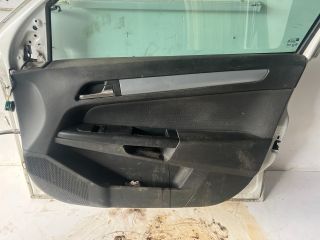 bontott OPEL ASTRA H Jobb első Ajtó (Részeivel)
