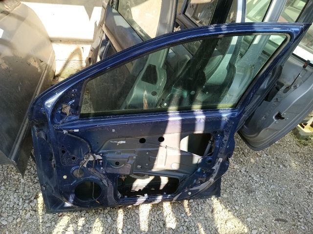 bontott OPEL ASTRA H Jobb első Ajtó (Részeivel)