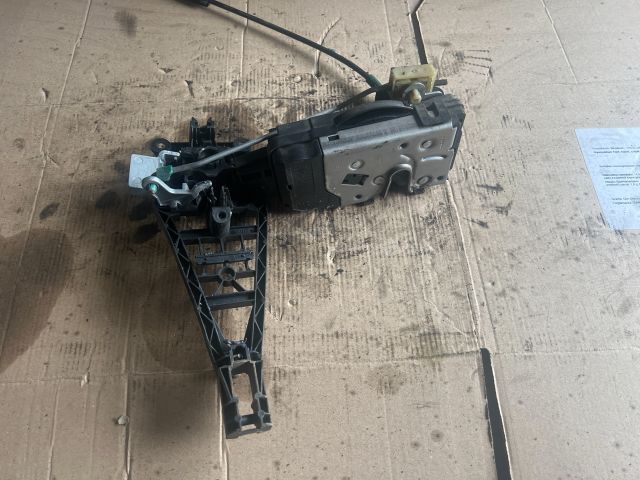 bontott OPEL ASTRA H Jobb első Ajtózár