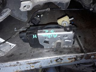 bontott OPEL ASTRA H Jobb első Ajtózár