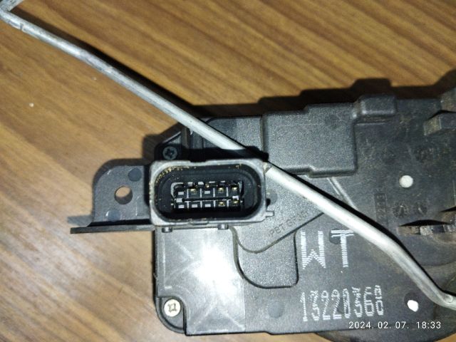 bontott OPEL ASTRA H Jobb első Ajtózár