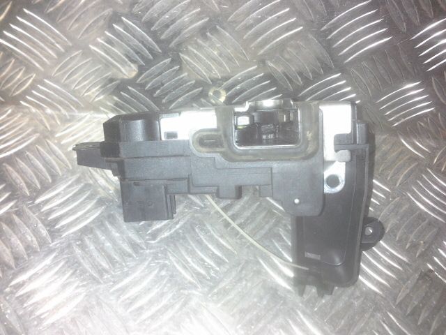 bontott OPEL ASTRA H Jobb első Ajtózár