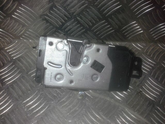 bontott OPEL ASTRA H Jobb első Ajtózár