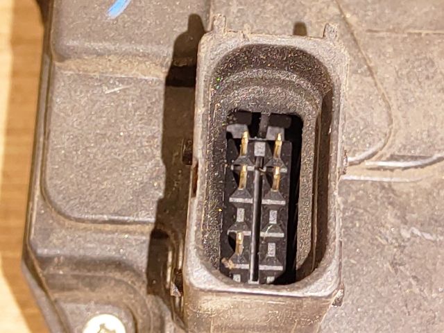 bontott OPEL ASTRA H Jobb első Ajtózár