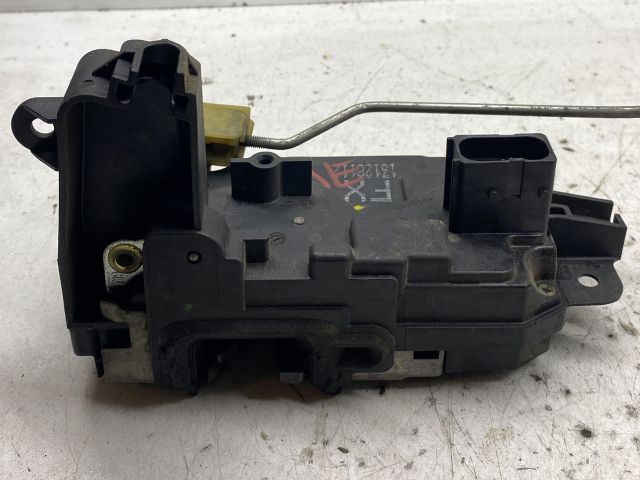 bontott OPEL ASTRA H Jobb első Ajtózár