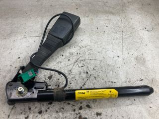 bontott OPEL ASTRA H Jobb első Biztonsági Öv Csat