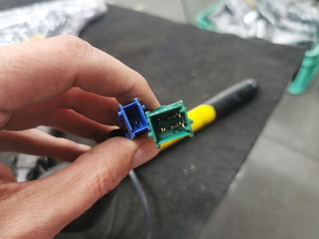 bontott OPEL ASTRA H Jobb első Biztonsági Öv Csat