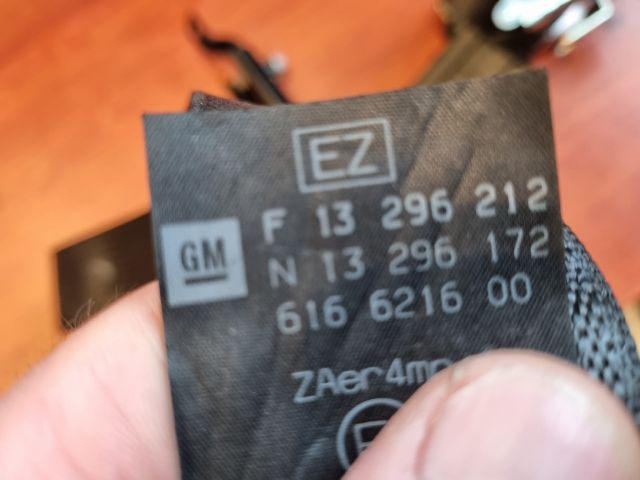 bontott OPEL ASTRA H Jobb első Biztonsági Öv