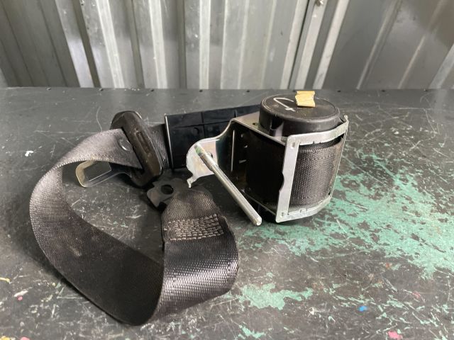 bontott OPEL ASTRA H Jobb első Biztonsági Öv