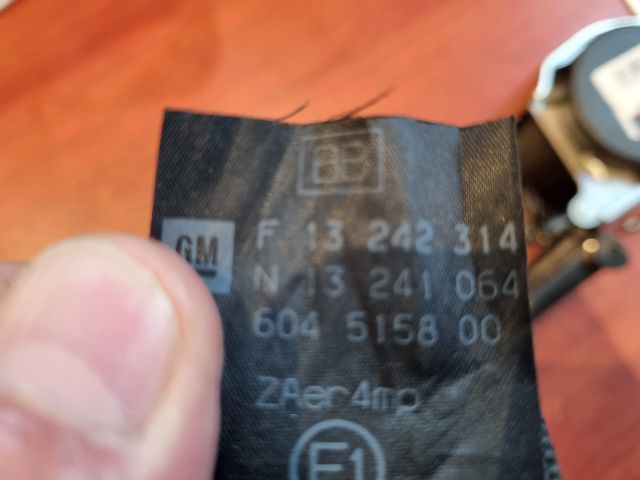 bontott OPEL ASTRA H Jobb első Biztonsági Öv