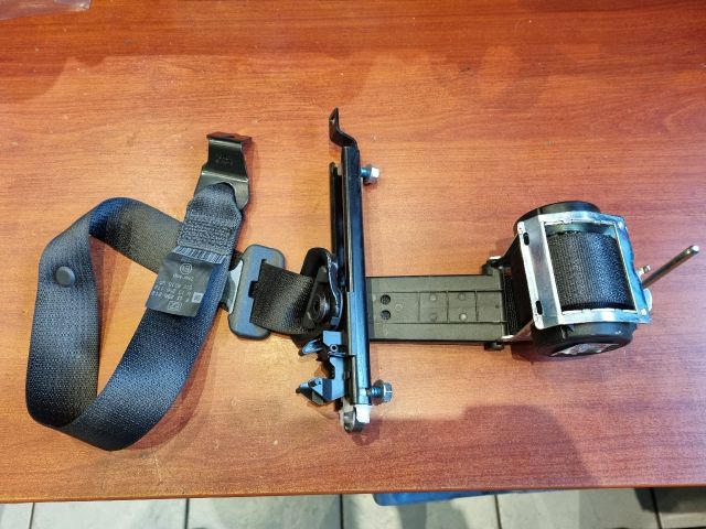 bontott OPEL ASTRA H Jobb első Biztonsági Öv