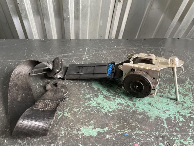 bontott OPEL ASTRA H Jobb első Biztonsági Öv