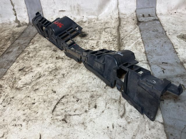 bontott OPEL ASTRA H Jobb első Lökhárító Tartó (Műanyag)