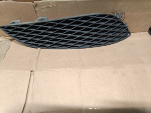 bontott OPEL ASTRA H Jobb első Lökhárító Vakborítás