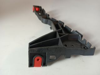 bontott OPEL ASTRA H Jobb első Oldal Lökhárító Tartó (Műanyag)