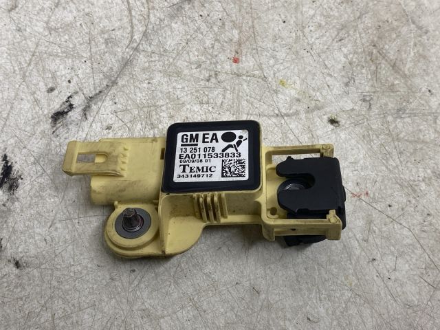 bontott OPEL ASTRA H Jobb első Oldal Ütközés Érzékelő