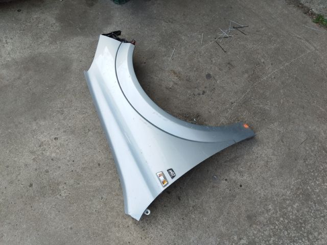 bontott OPEL ASTRA H Jobb első Sárvédő