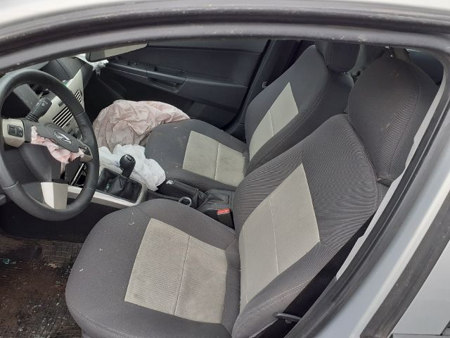 bontott OPEL ASTRA H Jobb első Ülés