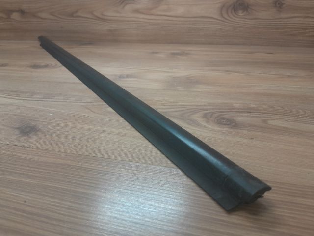 bontott OPEL ASTRA H Jobb első Vízlehúzó Gumicsík