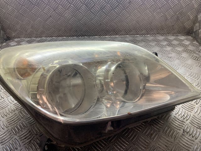 bontott OPEL ASTRA H Jobb Fényszóró