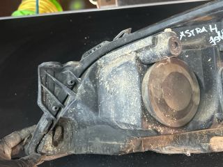 bontott OPEL ASTRA H Jobb Fényszóró