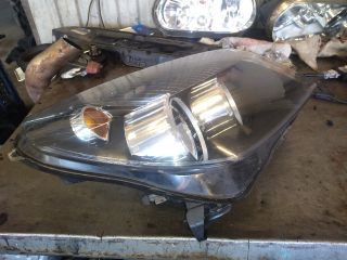 bontott OPEL ASTRA H Jobb Fényszóró